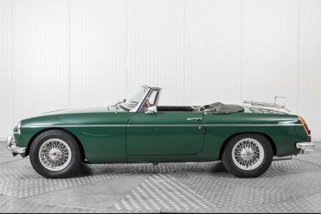 MG B 1.8 Roadster thumbnail 9