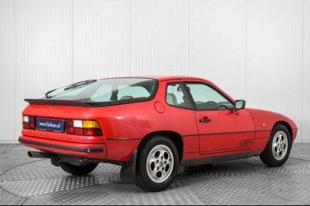 Porsche 924 2.5 S Coup&eacute; thumbnail 2