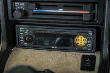 Porsche 924 2.5 S Coup&eacute; thumbnail 31