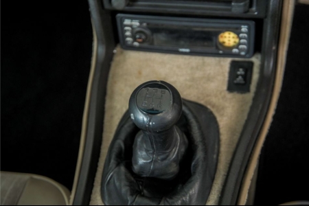 Porsche 924 2.5 S Coup&eacute; thumbnail 36
