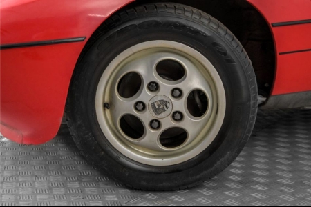 Porsche 924 2.5 S Coup&eacute; thumbnail 4