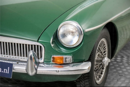 MG B MGB 1.8 met overdrive , spaakwielen  thumbnail 22