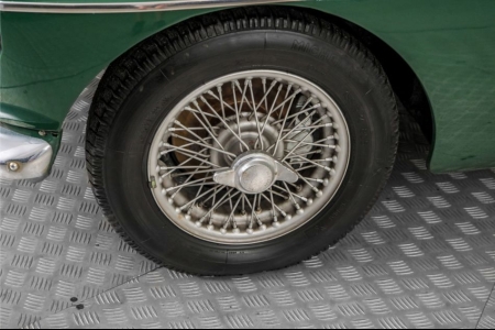MG B MGB 1.8 met overdrive , spaakwielen  thumbnail 26