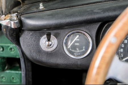 MG B MGB 1.8 met overdrive , spaakwielen  thumbnail 29