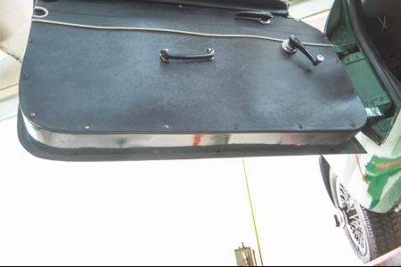 MG B MGB 1.8 met overdrive , spaakwielen  thumbnail 44