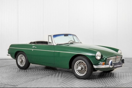 MG B MGB 1.8 met overdrive , spaakwielen  thumbnail 5