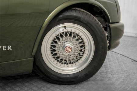 MG RV8 4.0 V8 LHD automaat thumbnail 43