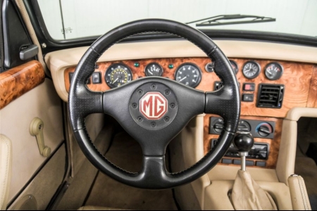 MG RV8 4.0 V8 LHD automaat thumbnail 8