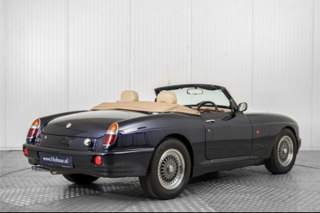 MG RV8 4.0 V8 Oxford Blue thumbnail 2