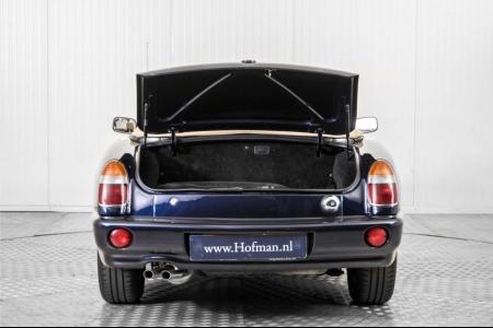 MG RV8 4.0 V8 Oxford Blue thumbnail 39