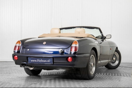 MG RV8 4.0 V8 Oxford Blue thumbnail 42