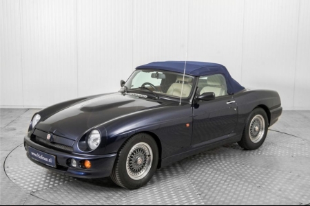 MG RV8 4.0 V8 Oxford Blue thumbnail 72