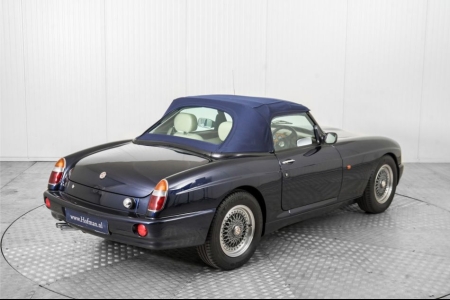 MG RV8 4.0 V8 Oxford Blue thumbnail 73