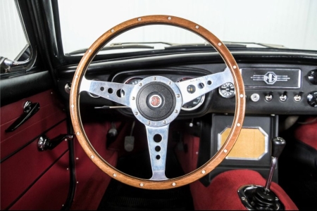 MG BGT MGB GT  thumbnail 4