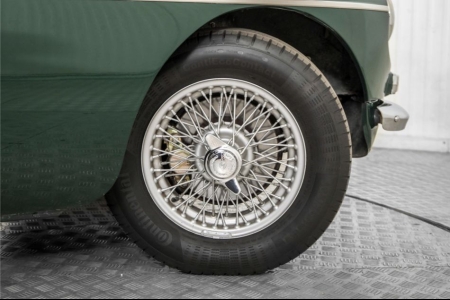 MG BGT MGB GT  thumbnail 43