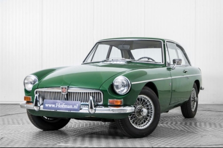 MG B 1.8 GT thumbnail 3