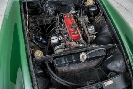 MG B 1.8 GT thumbnail 36