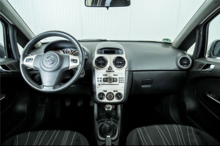 Opel Corsa 1.4-16V Edition thumbnail 7