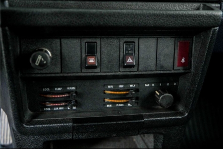 Volvo 245 2.3 met vijfbak thumbnail 24