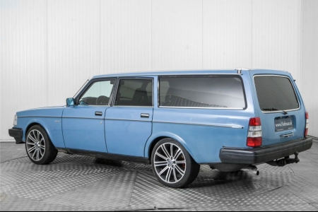 Volvo 245 2.3 met vijfbak thumbnail 6