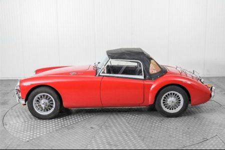 MG A MGA MK2  thumbnail 44