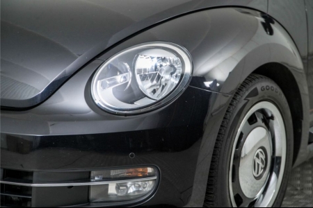 Volkswagen Beetle Cabriolet 1.2 TSI Design BlueMotion Cup Edition thumbnail 11