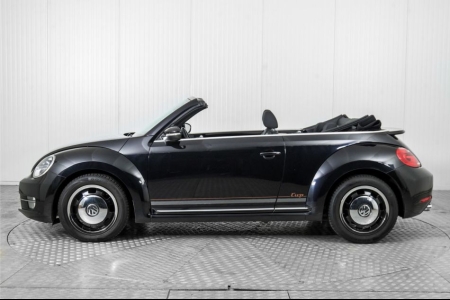 Volkswagen Beetle Cabriolet 1.2 TSI Design BlueMotion Cup Edition thumbnail 5
