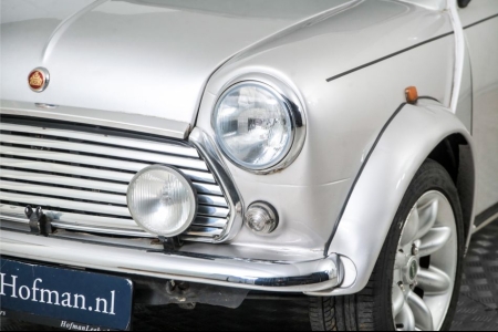 MINI Cooper 1.3 MPI 40th Anniversary thumbnail 22