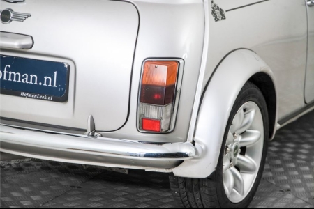 MINI Cooper 1.3 MPI 40th Anniversary thumbnail 26