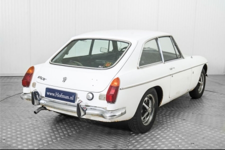 MG B GT MGBGT 1972 model, stalen dashbord, overdrive. . thumbnail 25