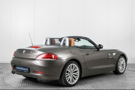 BMW Z4 Roadster sDrive23i Executive Automaat thumbnail 2