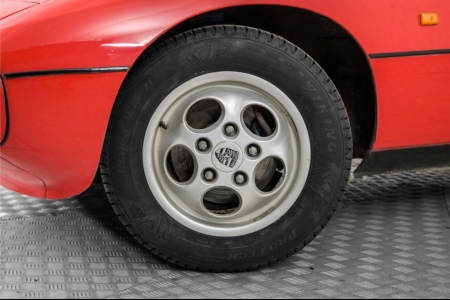 Porsche 924S 2.5  thumbnail 4