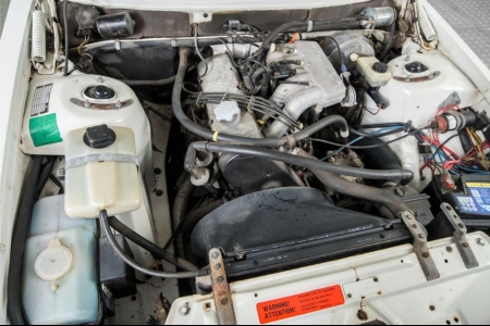 Volvo 244 2.3 GLE Overdrive thumbnail 40