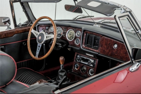 MG B 1.8 Roadster thumbnail 34