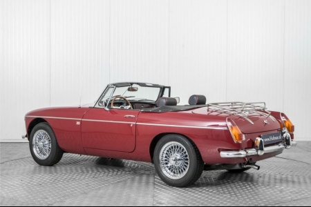 MG B 1.8 Roadster thumbnail 6