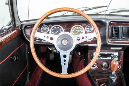 MG B 1.8 Roadster thumbnail 8
