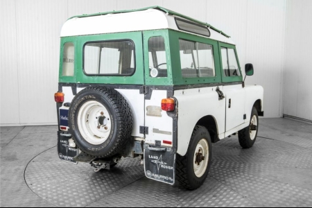 Land Rover 88 Defender serie III overdrive Santana thumbnail 27