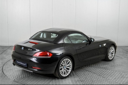 BMW Z4 Roadster sDrive23i . thumbnail 59