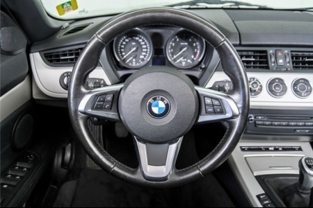 BMW Z4 Roadster sDrive23i . thumbnail 8