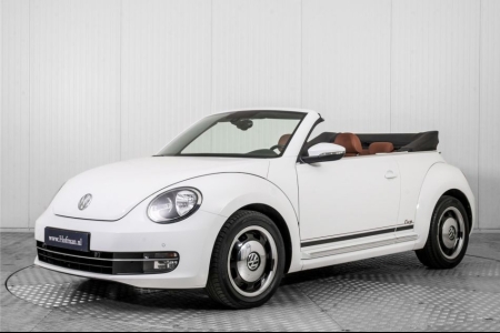 Volkswagen Beetle Cabriolet 1.2 TSI Trend BlueMotion CUP Edition thumbnail 1