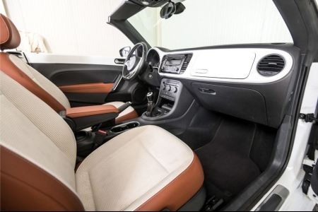 Volkswagen Beetle Cabriolet 1.2 TSI Trend BlueMotion CUP Edition thumbnail 12