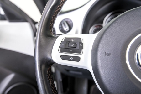 Volkswagen Beetle Cabriolet 1.2 TSI Trend BlueMotion CUP Edition thumbnail 19