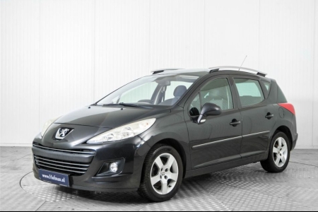 Peugeot 207 SW 1.6 VTi Premi&egrave;re thumbnail 1