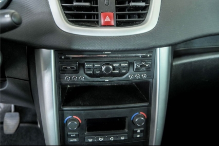 Peugeot 207 SW 1.6 VTi Premi&egrave;re thumbnail 18