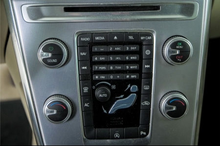Volvo XC60 2.0 D3 handgeschakeld thumbnail 23