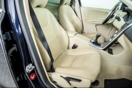 Volvo XC60 2.0 D3 handgeschakeld thumbnail 34