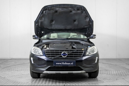 Volvo XC60 2.0 D3 handgeschakeld thumbnail 40