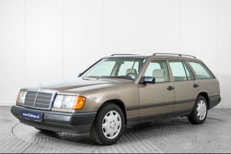 Mercedes-Benz 300TD automaat W124 300 TD thumbnail 1
