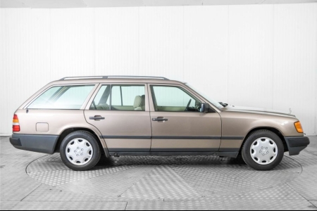 Mercedes-Benz 300TD automaat W124 300 TD thumbnail 10