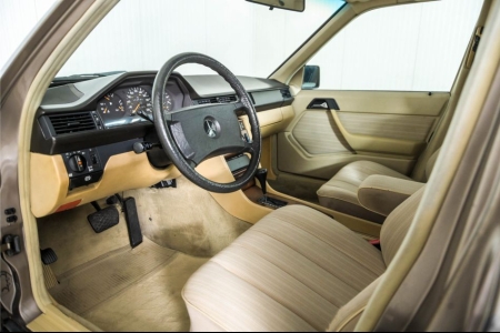 Mercedes-Benz 300TD automaat W124 300 TD thumbnail 11
